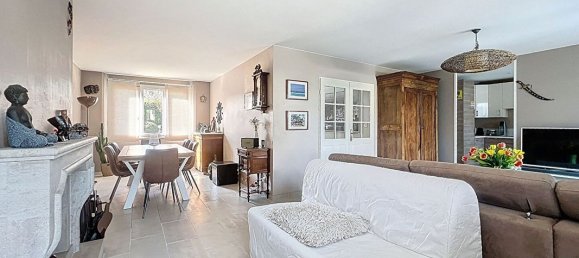 5 Schlafzimmer Haus in Mennecy, France, Nr. 127961 3