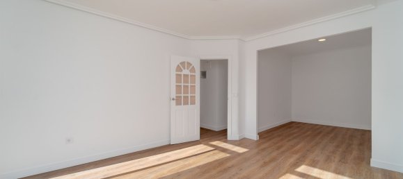 3 bedrooms Apartment in Alicante, Spain No. 114472 3