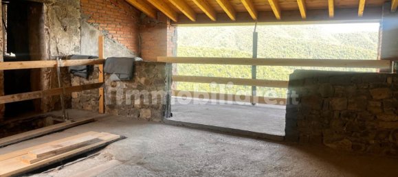 1 Schlafzimmer Haus in Coreglia Antelminelli, Italy, Nr. 301081 8