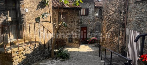 1 Schlafzimmer Haus in Coreglia Antelminelli, Italy, Nr. 301081 18