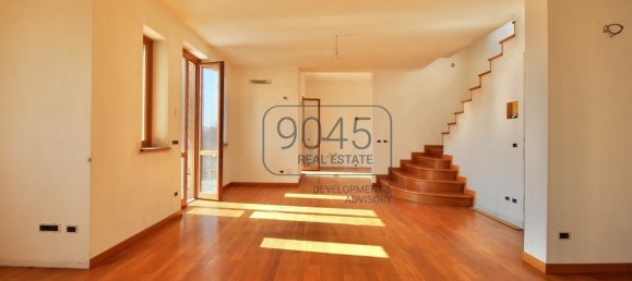 2 bedrooms Villa in Sarnico, Italy No. 404425 11