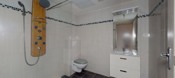 Dúplex de 1 dormitorio en Croix, France No. 99480 8