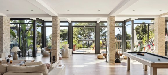 7 bedrooms Commercial property in Cannes, France No. 38243 8