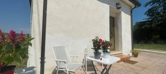 2 Schlafzimmer Haus in Castelliri, Italy, Nr. 56885 11