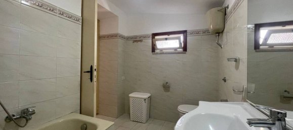 2 Schlafzimmer Haus in Castelliri, Italy, Nr. 56885 17