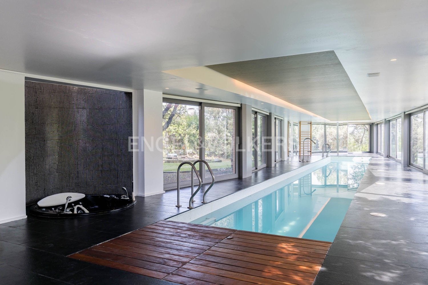 5 bedrooms House in San Sebastian de los Reyes, Spain No. 84483