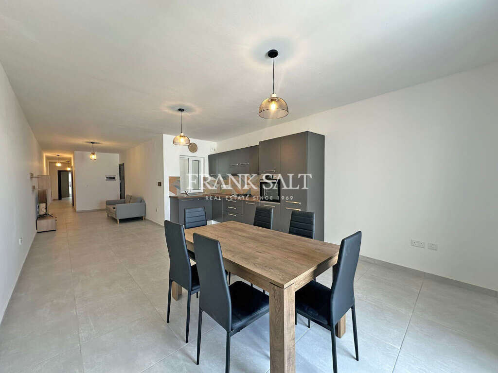 3 bedrooms Apartment in Siggiewi, Malta No. 7501