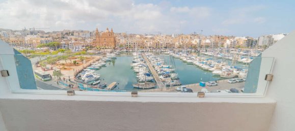 Apartamento de 3 dormitorios en Pieta, Malta No. 4376 2