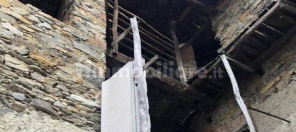 5 rooms Building in Luino, Italy No. 138678 10