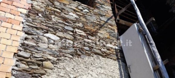 5 rooms Building in Luino, Italy No. 138678 11