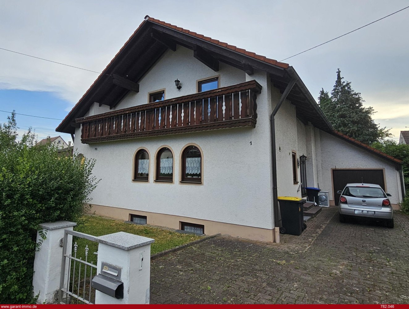 8 rooms House in Gunzburg, Germany No. 317481