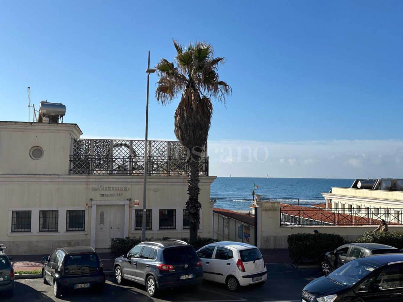 Studio in Rome, Italy No. 69401