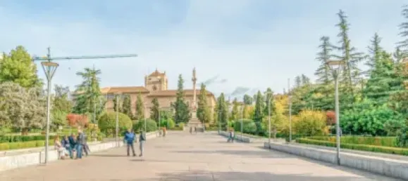 Apartamento de 1 dormitorio en Granada, Spain No. 179890 4