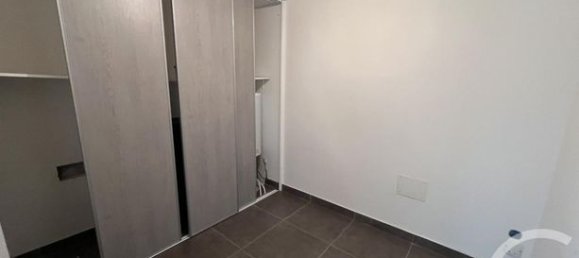 63m² Commercial property in Biguglia, France No. 300736 12