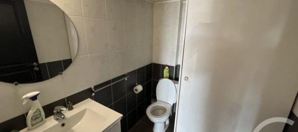 63m² Commercial property in Biguglia, France No. 300736 13