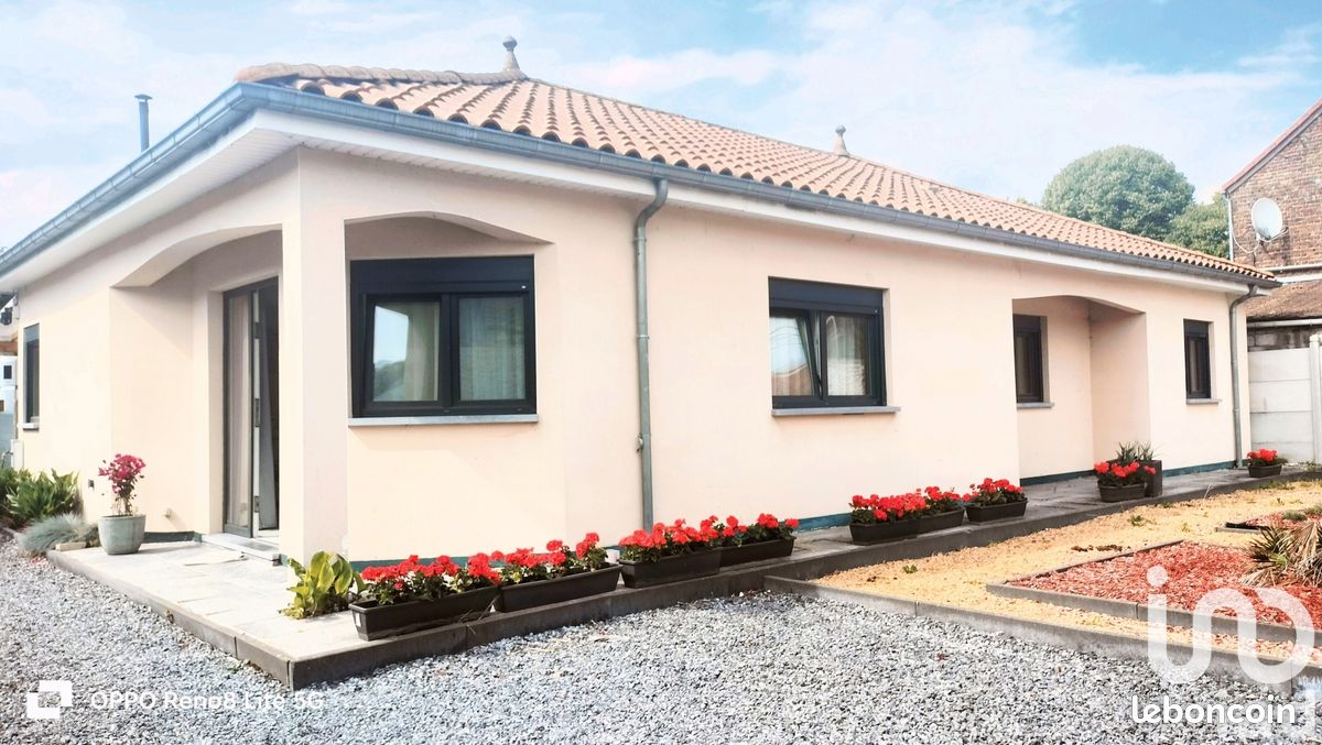 3 bedrooms House in Hergnies, France No. 271991