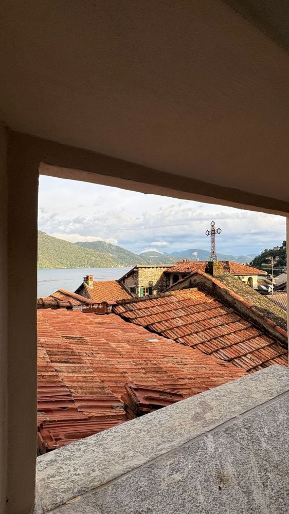 4 bedrooms Apartment in Cannobio, Italy No. 310704