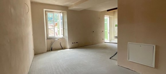 4 bedrooms Apartment in Cannobio, Italy No. 310704 5