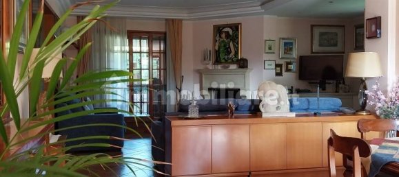 4 bedrooms Villa in Rome, Italy No. 11195 61