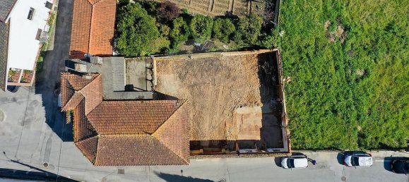 2 bedrooms House in Avelas de Caminho, Portugal No. 40659 6