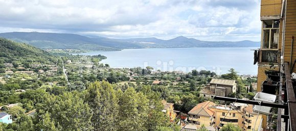 1 bedroom Apartment in Bracciano, Italy No. 281121 2