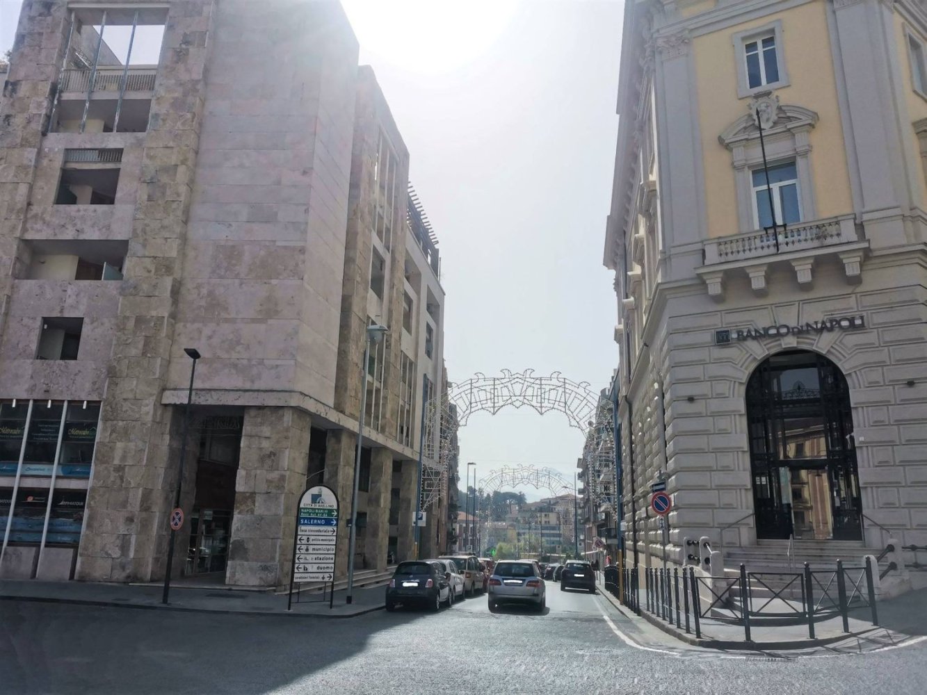 110m² Commercial property in Avellino, Italy No. 303633