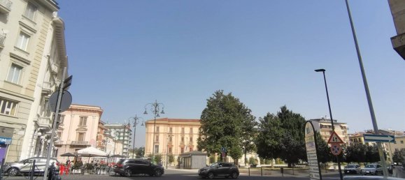 110m² Commercial property in Avellino, Italy No. 303633 2