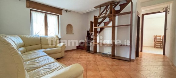 3 bedrooms Apartment in Aosta, Italy No. 291243 2