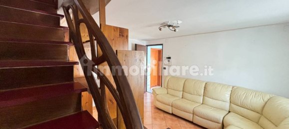 3 bedrooms Apartment in Aosta, Italy No. 291243 8