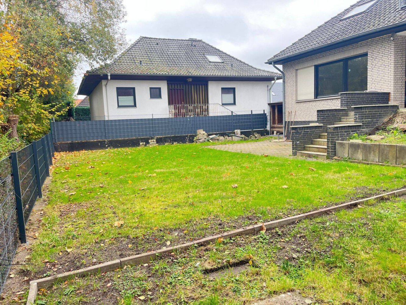 3 bedrooms Townhouse in Hanover, Germany No. 270690