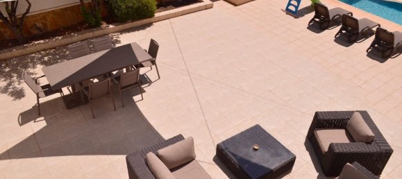 5 bedrooms Villa in San Miguel de Salinas, Spain No. 188006 3