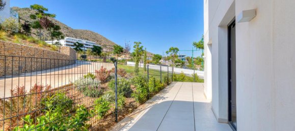 Apartamento de 3 dormitorios en Fuengirola, Spain No. 172966 12