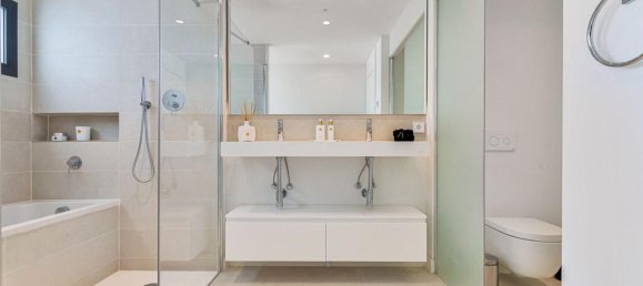 Apartamento de 3 dormitorios en Fuengirola, Spain No. 172966 8