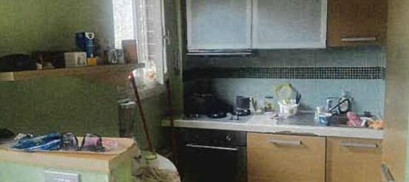 3-salle Appartement à Cesano Boscone, Italy No. 4187 11