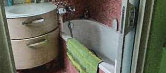 3-salle Appartement à Cesano Boscone, Italy No. 4187 2