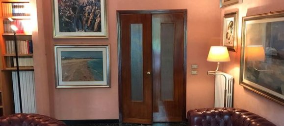 10 rooms Apartment in Cagliari, Italy No. 251730 4