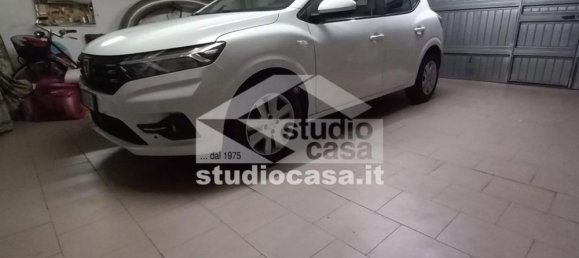 Дом с 6 комнатами в Пандино, Италия № 276676 29