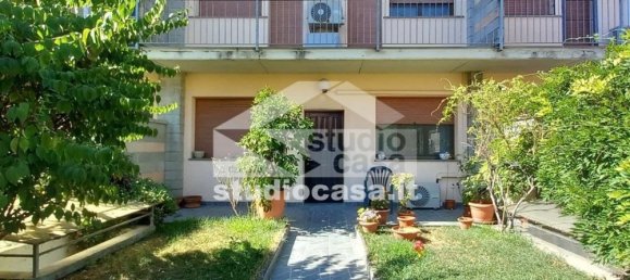 Дом с 6 комнатами в Пандино, Италия № 276676 40