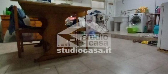 Дом с 6 комнатами в Пандино, Италия № 276676 26