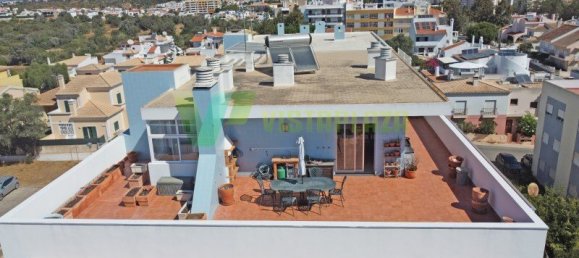 Dúplex de 4 dormitorios en Portimao, Portugal No. 133153 2