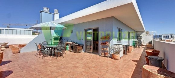 Dúplex de 4 dormitorios en Portimao, Portugal No. 133153 24