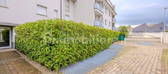 Apartamento de 2 dormitorios en Paderno Dugnano, Italy No. 319881 34