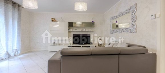 Apartamento de 2 dormitorios en Paderno Dugnano, Italy No. 319881 7