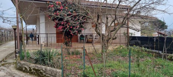 4-Zimmer Villa in Cave, Italy, Nr. 177271 5