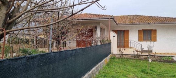 4-Zimmer Villa in Cave, Italy, Nr. 177271 2