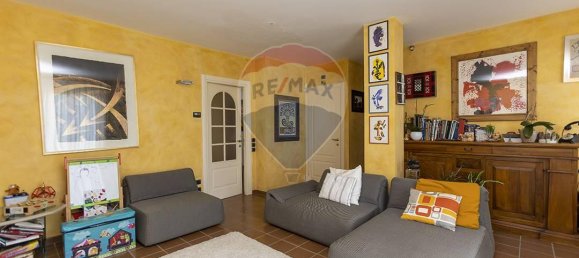 18غرفة شقة في San Marcello, Italy رقم 2985 20