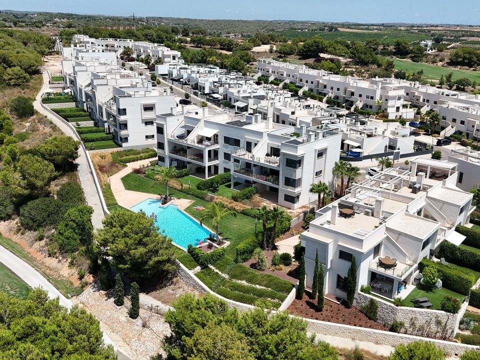 3 bedrooms Penthouse in Alicante, Spain No. 176317