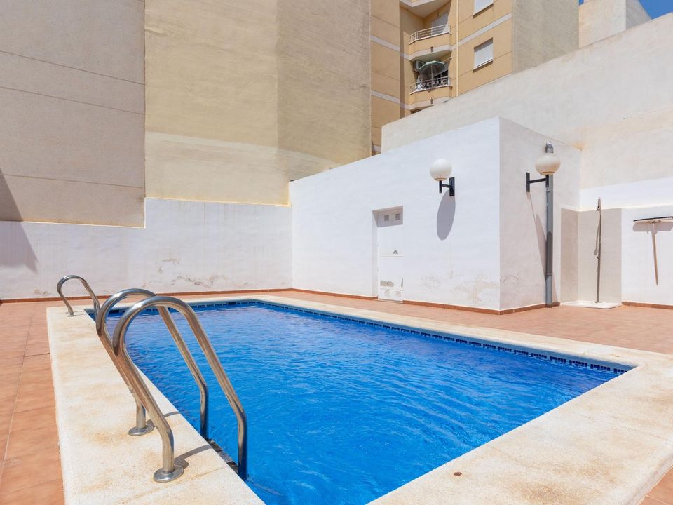 2 bedrooms Apartment in Torrevieja, Spain No. 246865