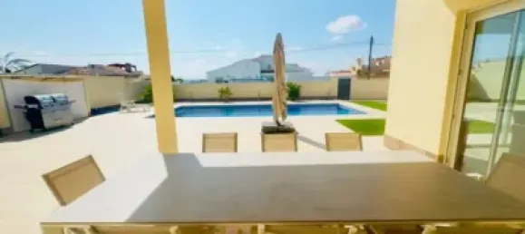 Дом с 4 спальнями в Торревьеха, Испания № 176930 77