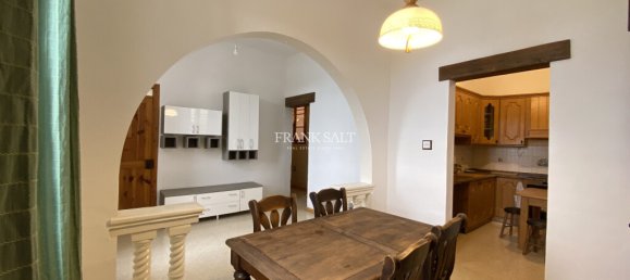 Квартира с 2 спальнями в Сенглеа, Мальта № 10425 3